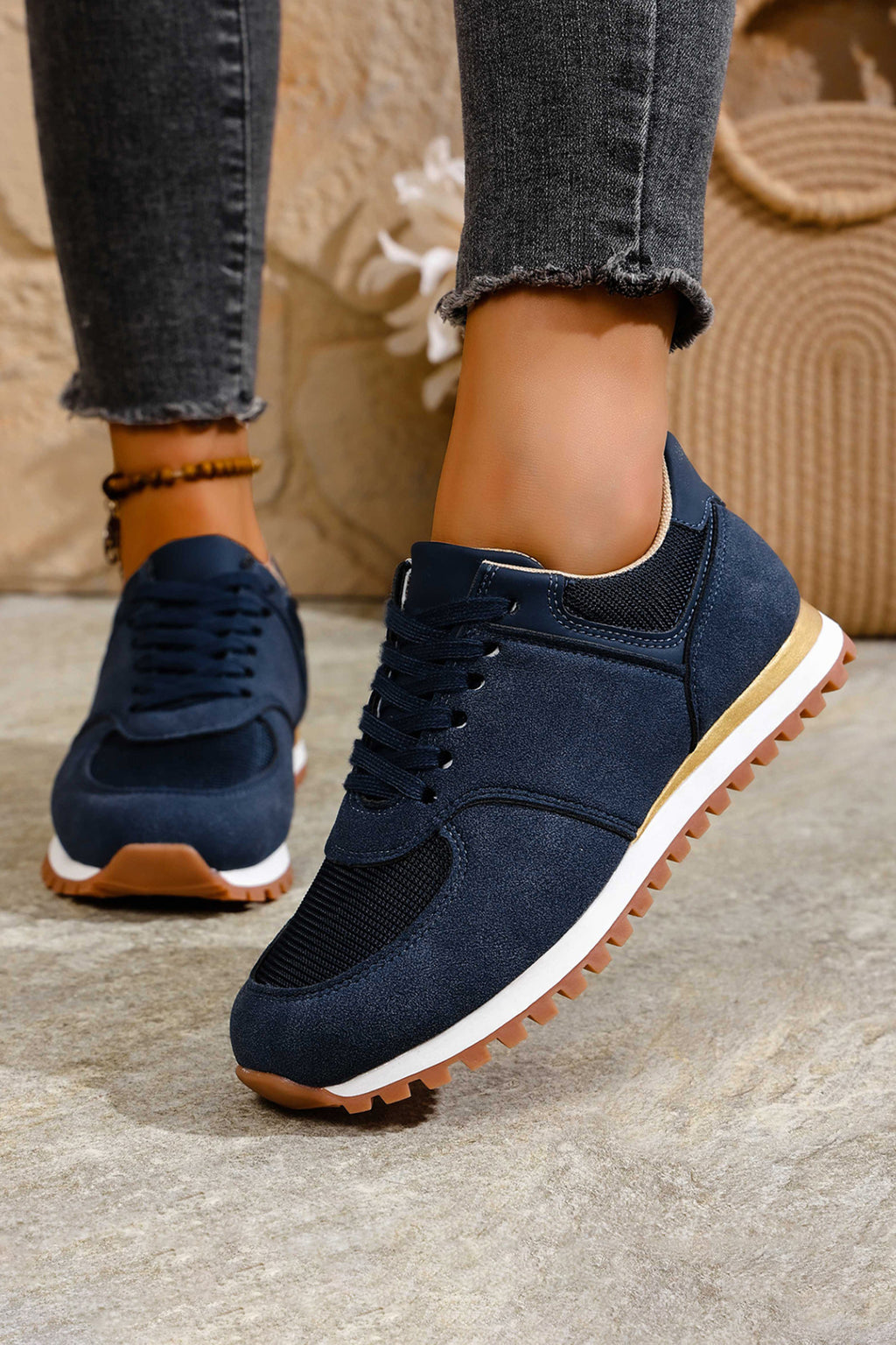 Faux Suede Mixed Patchwork Retro Jogger Sneakers