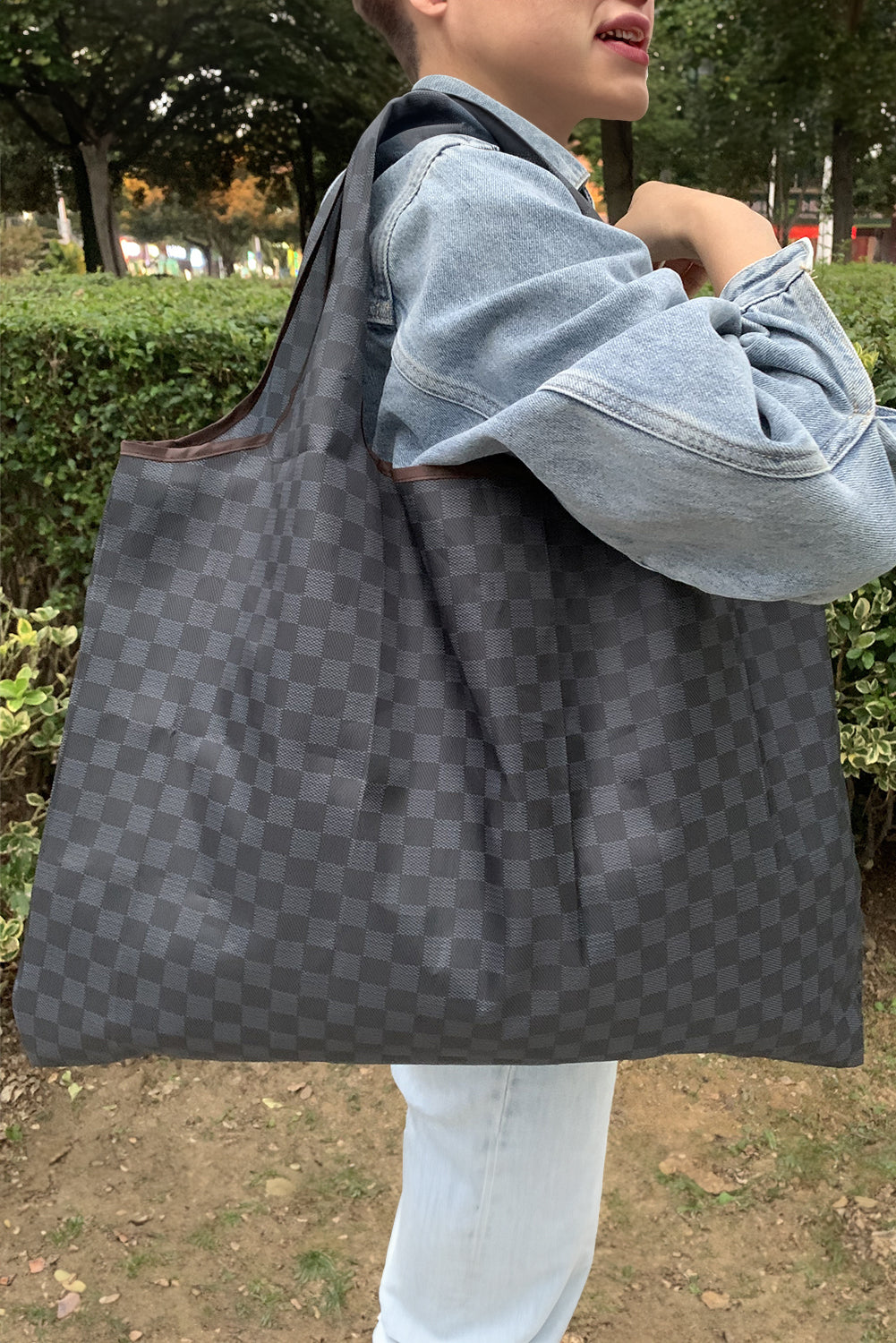 Trendy Checkered Pattern Large Portable Tote Bag