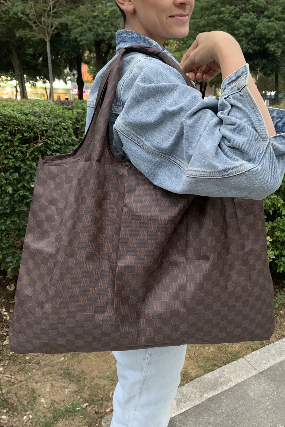 Trendy Checkered Pattern Large Portable Tote Bag