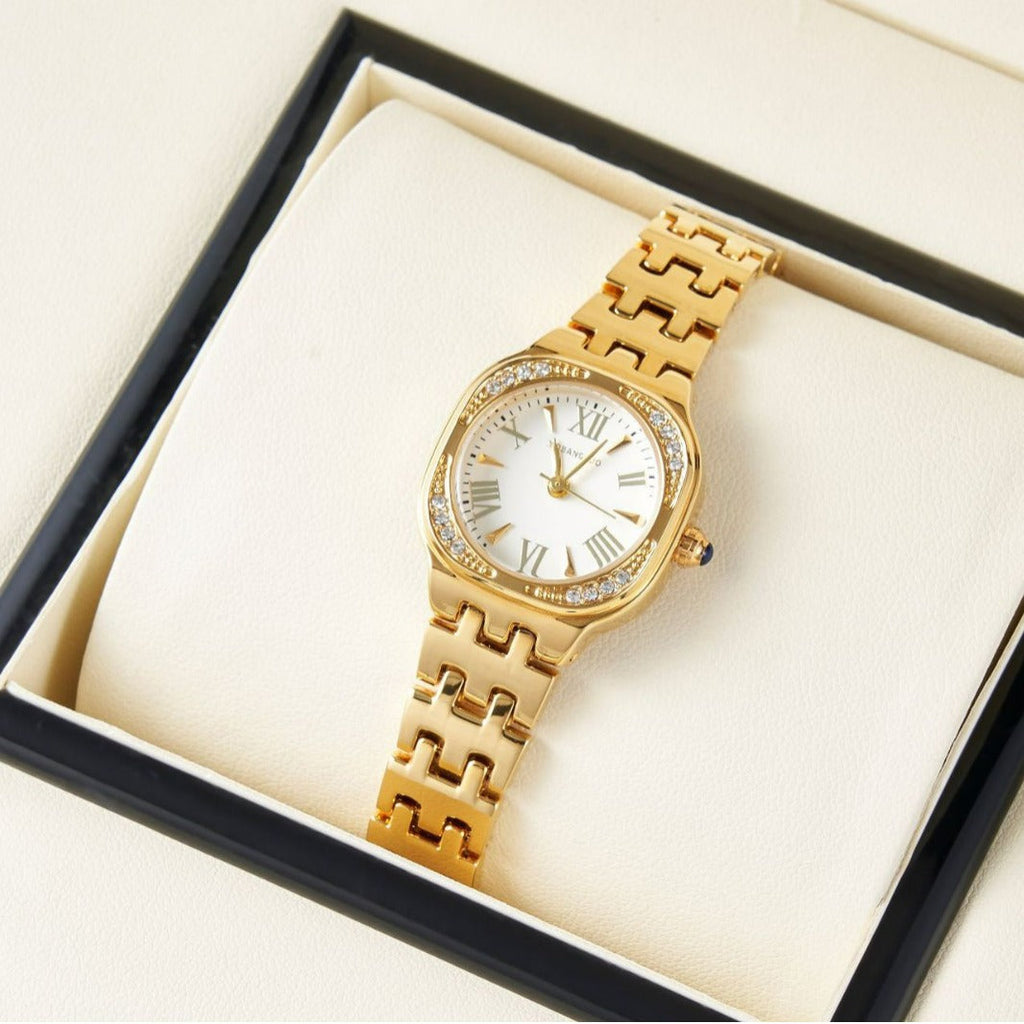 Fashion New Women's Square Stereo Watch