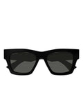 GUCCI Chic Women's Sunglasses with Sleek Design