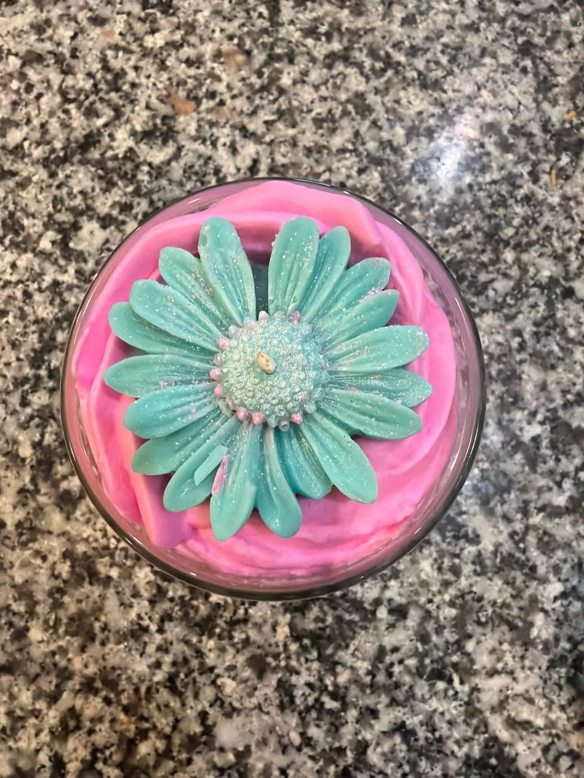 Pretty Chill – Pink Sugar Scented Candle (12.25oz)