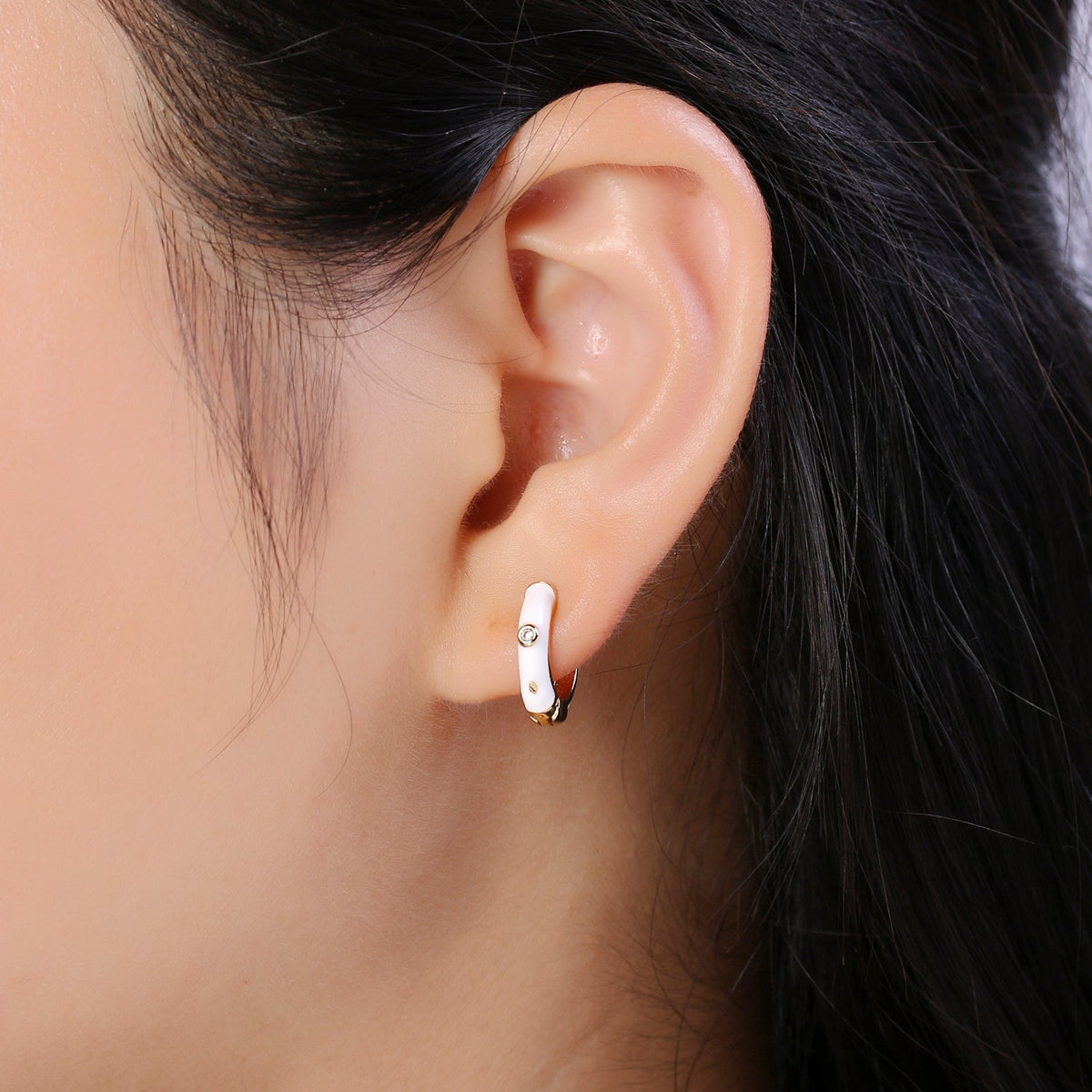 14mm Clear CZ Round White Enamel Geometric Huggie Earring | P102