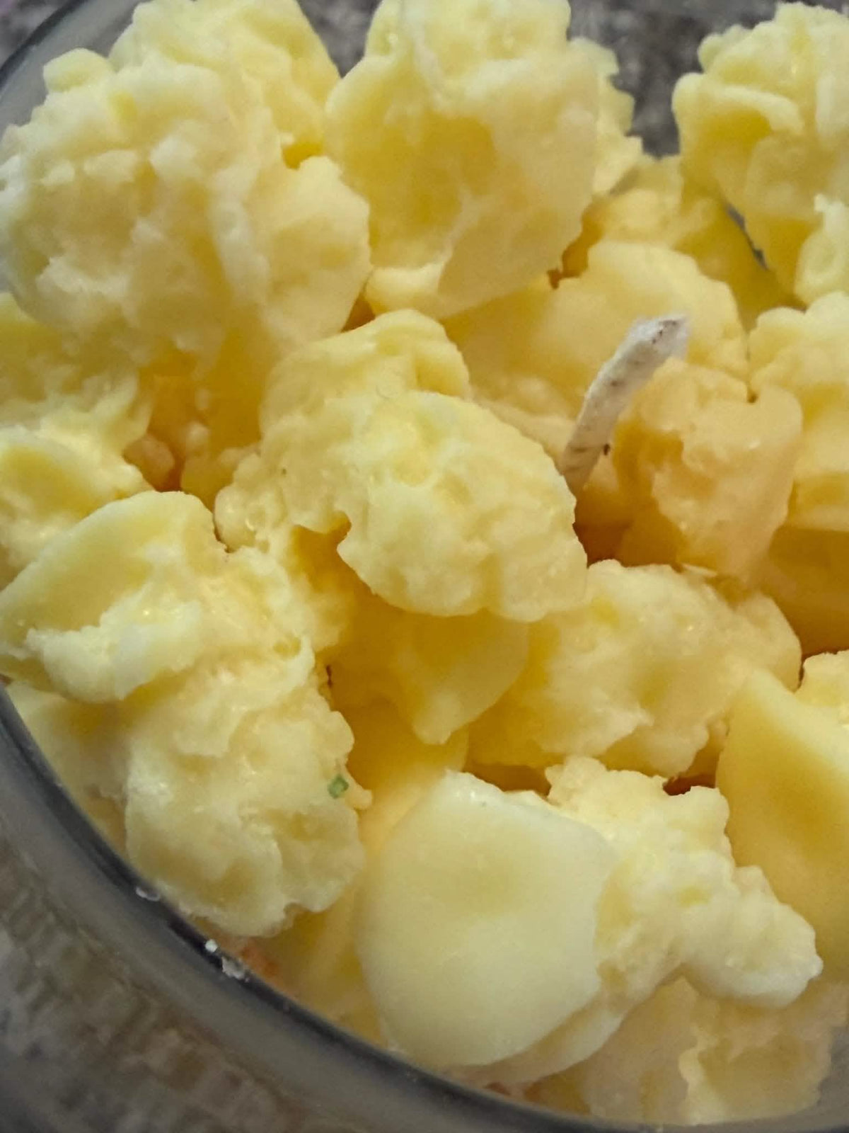 Hot Buttered Popcorn Scented Candle – Movie Night Favorite