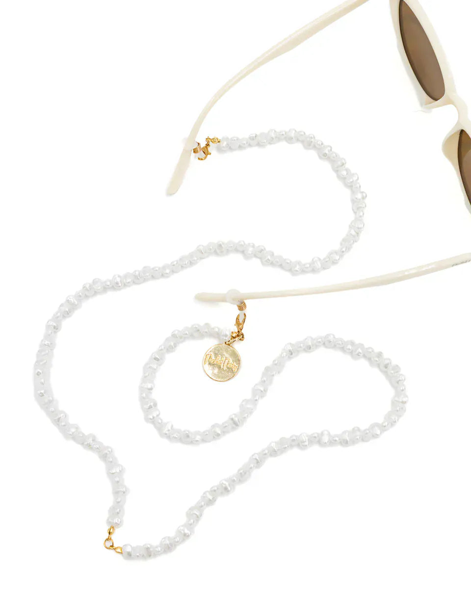 Sunny Daze Sunglasses & Pearl Strap Set
