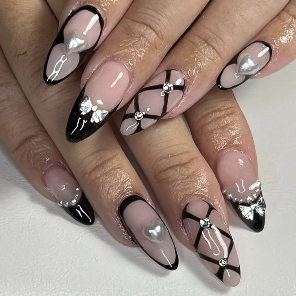 Black Cool Fake Nails Bat Press on Nails Almond Decorated Nail Tips Rivet Bow False Nails 24pcs Reusable Acrylic Nails