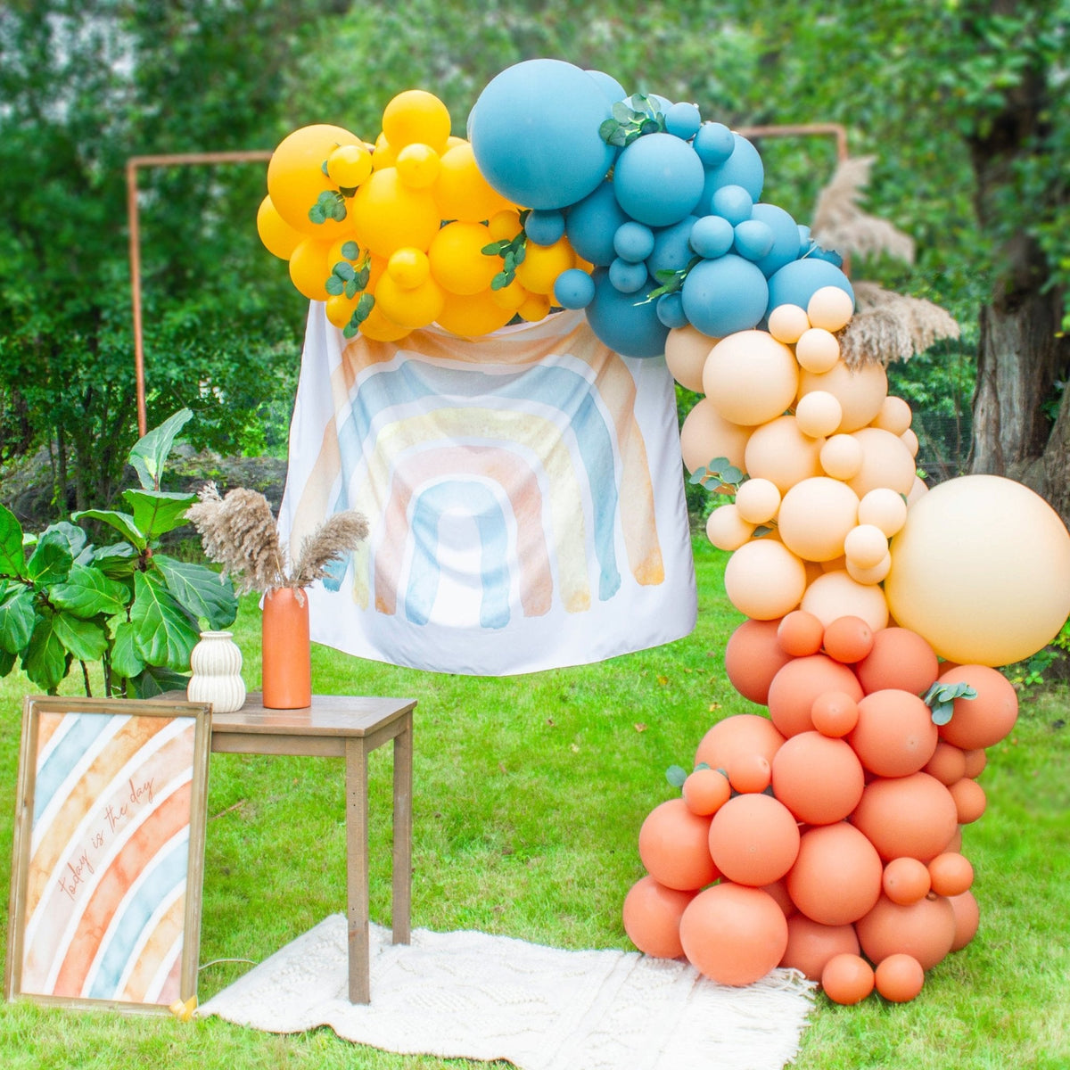 Retro Rainbow Balloon Garland Kit – Blue & Orange