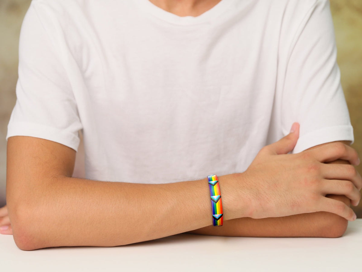 5/10/50/100 Daniel Quasar Flag Silicone Bracelets