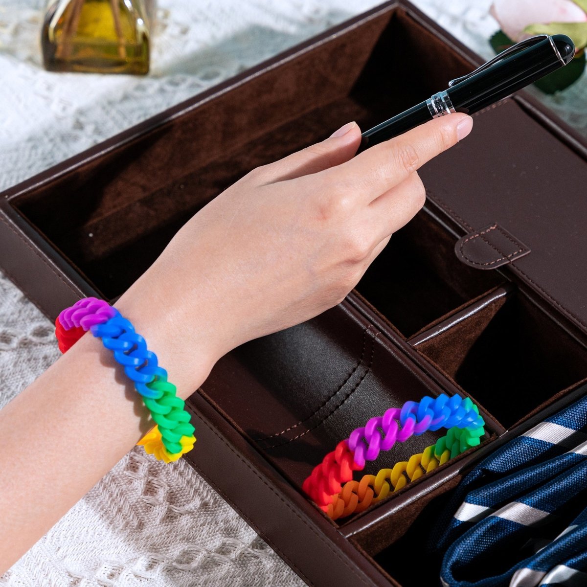5/25/50/100 Bulk Rainbow Chain Link Silicone Bracelets