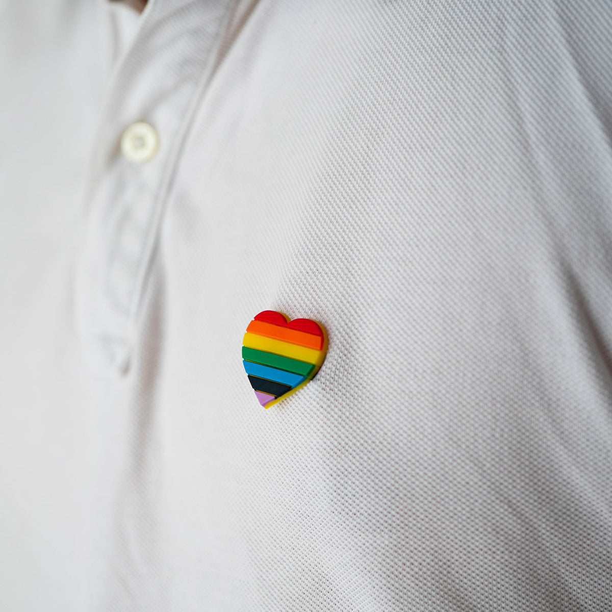 10/21/100/500 Rainbow Heart Silicone Pins