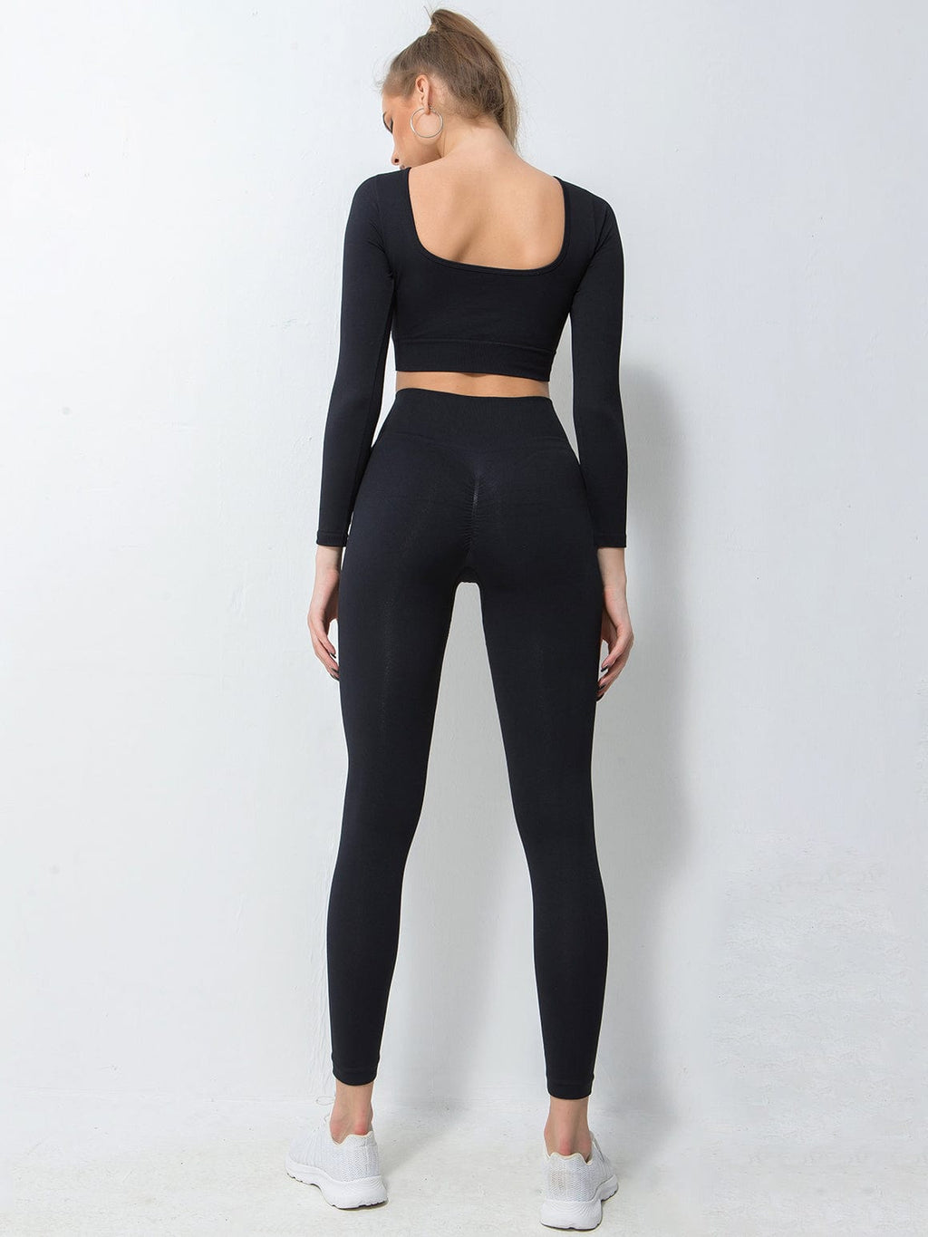 V-Neck Seamless Activewear Set (2-Piece)