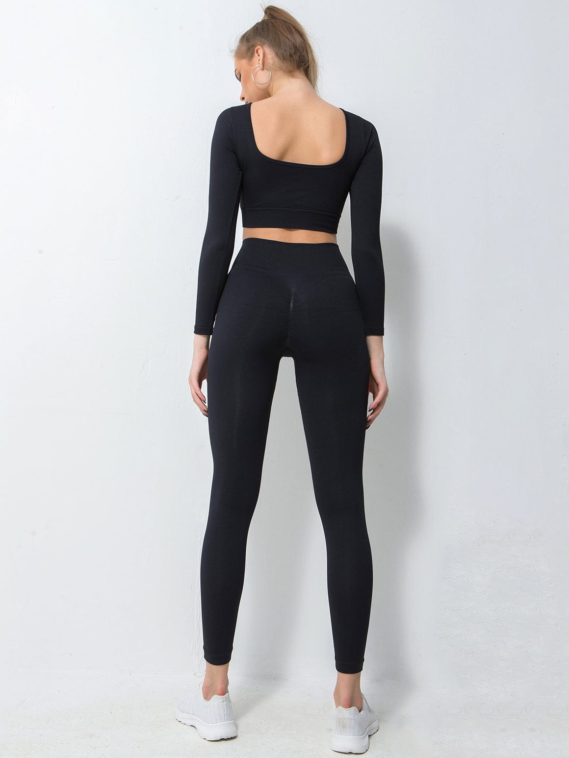 V-Neck Seamless Activewear Set (2-Piece)